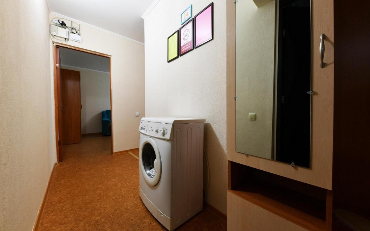 Апартаменты 11-Й Микрорайон, 4 Almaty Bagian luar foto