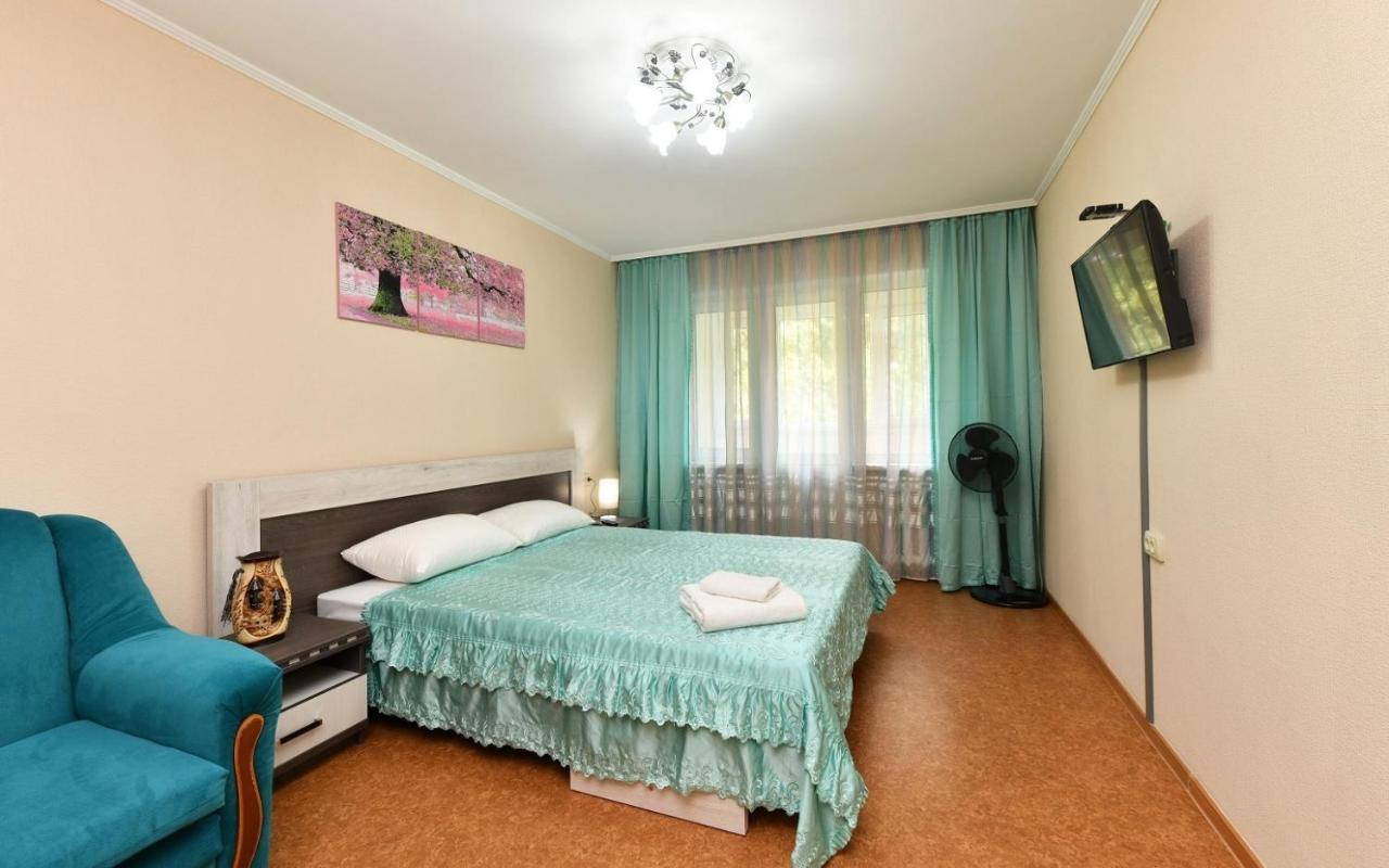 Апартаменты 11-Й Микрорайон, 4 Almaty Bagian luar foto